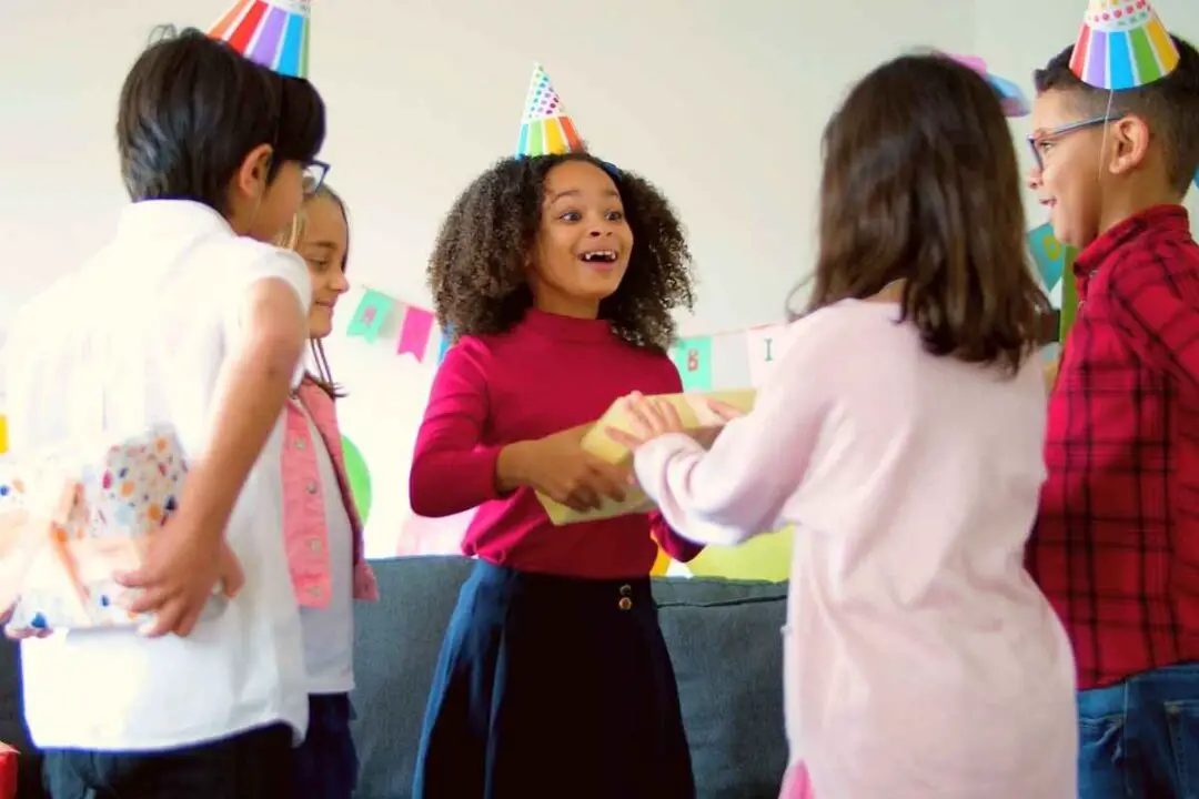 Creative Kids Birthday Invitation Wording Ideas | EKP