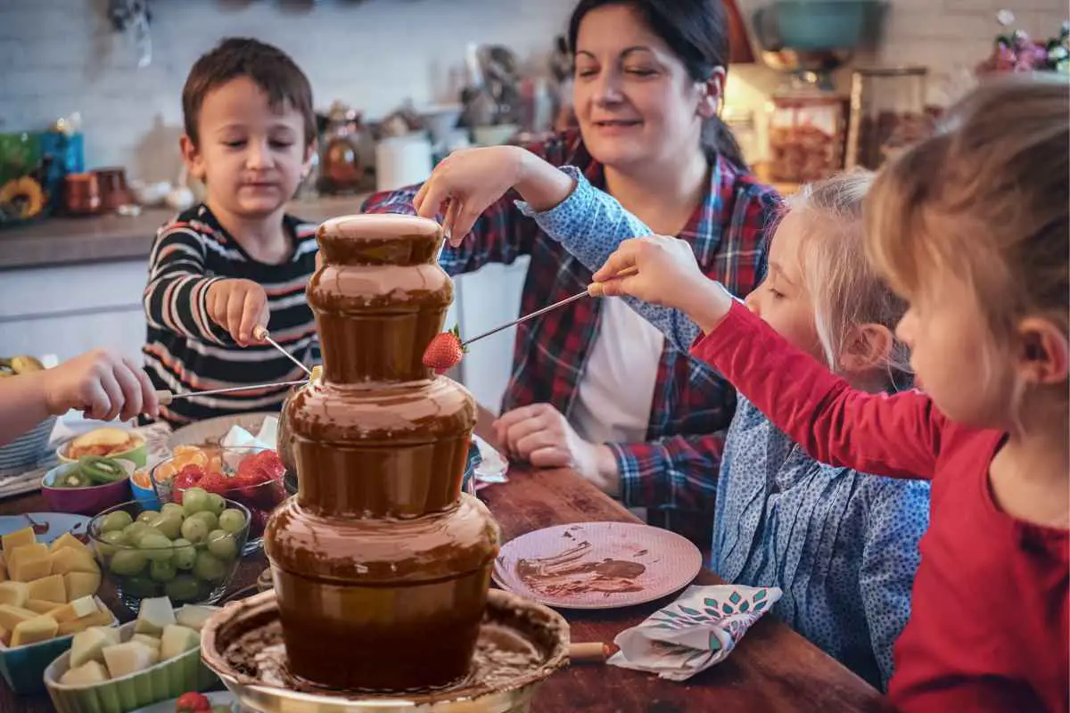 6 Magical Chocolate Fountain Ideas For Parties
